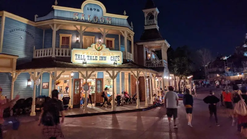 Pecos Bill Tall Tale Inn & Cafe
